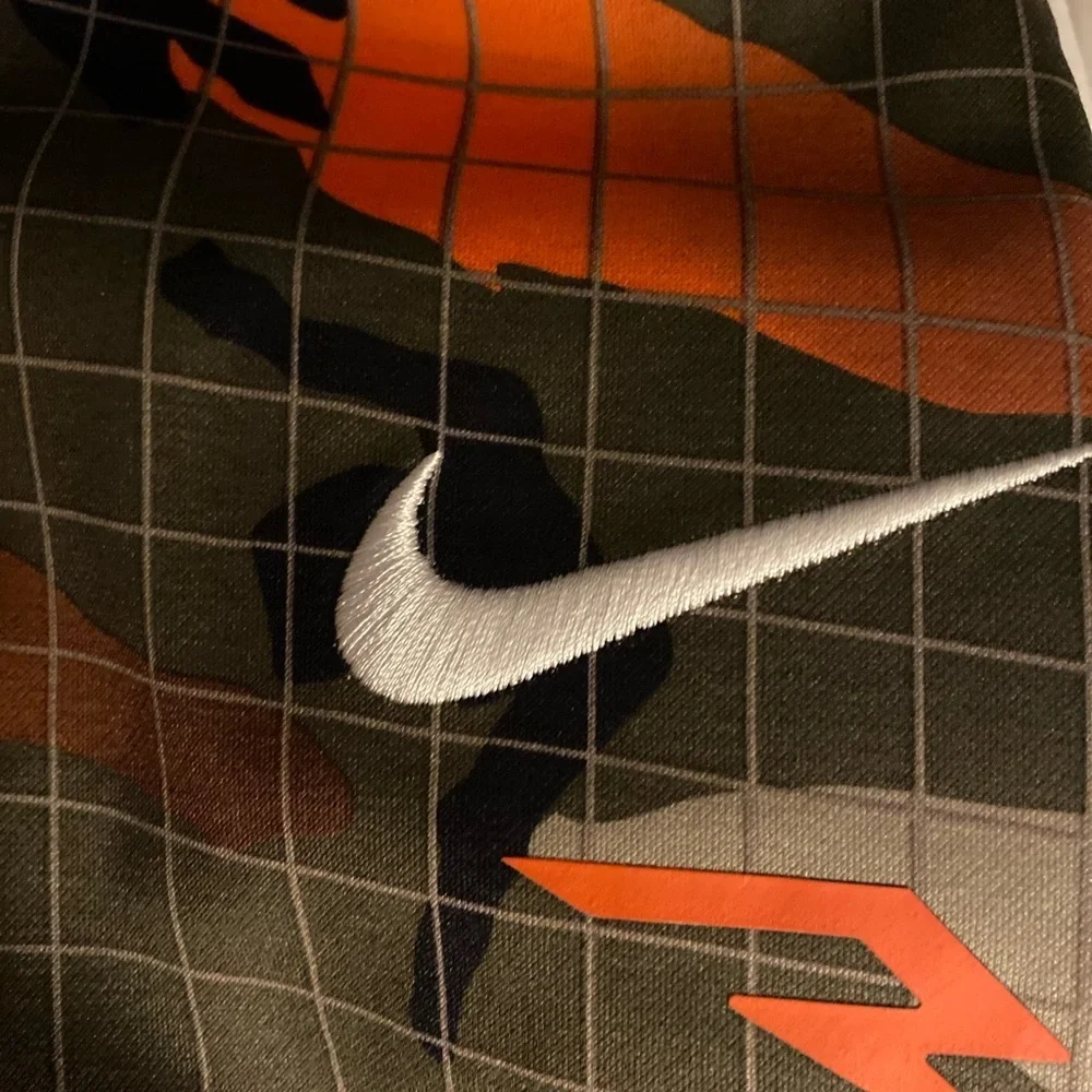 Nike Dangeruss Russell Wilson Camo Pants Youth Small